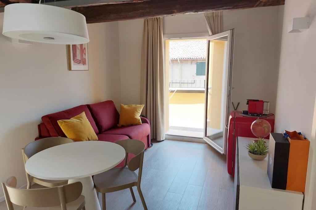 Residenza Subitosanto "Gigliola" 9A - Bilocale Con Terrazzo Esclusivo Cupola Basilica Di Sant'Antonio- Apartment Padova Luaran gambar